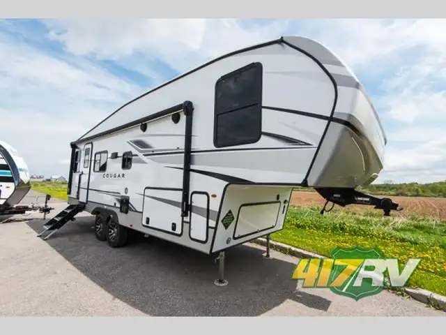 2025 Keystone RV Cougar Half-Ton 24RDS