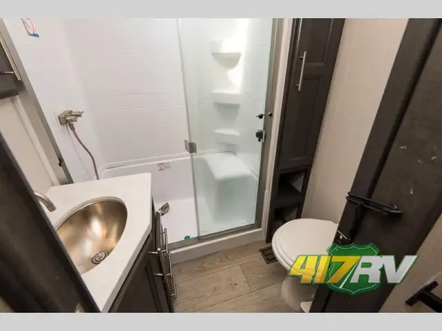 2025 Keystone RV Cougar Half-Ton 24RDS - Photo 10