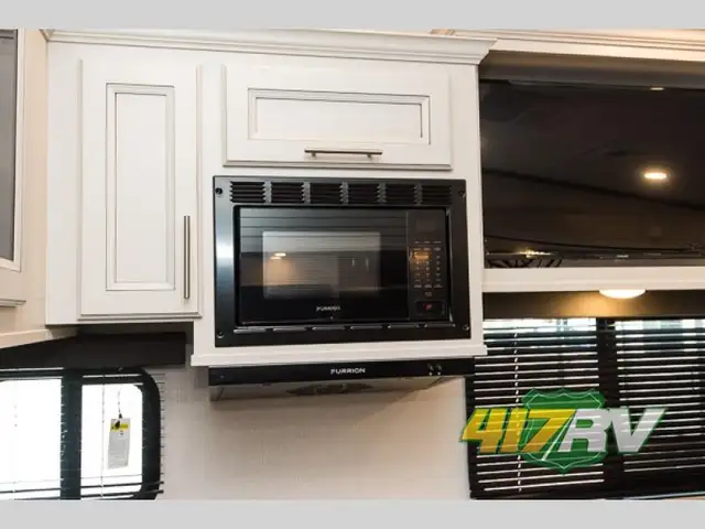 2025 Keystone RV Cougar Half-Ton 24RDS - Photo 15