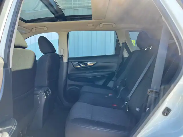 2020 Nissan Rogue S AWD - Photo 13