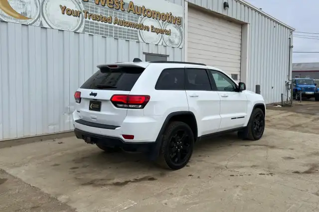 2018 Jeep Grand Cherokee Laredo 4x4 - Photo 5