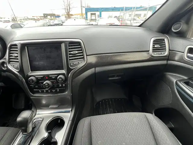 2018 Jeep Grand Cherokee Laredo 4x4 - Photo 19