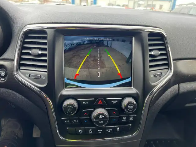 2018 Jeep Grand Cherokee Laredo 4x4 - Photo 20