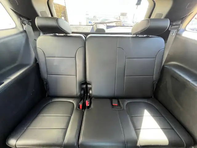 2019 Chevrolet Traverse Premier AWD - 7 Seat Passenger - Photo 17