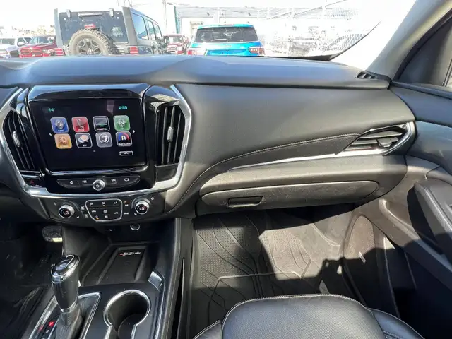 2019 Chevrolet Traverse Premier AWD - 7 Seat Passenger - Photo 20