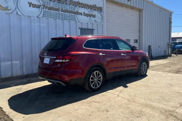 2018 Hyundai Santa Fe XL AWD Premium - 7 Seat Passenger - Photo 5