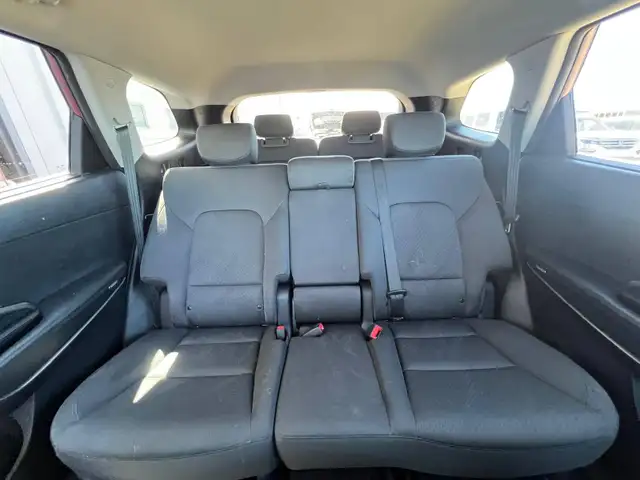 2018 Hyundai Santa Fe XL AWD Premium - 7 Seat Passenger - Photo 15