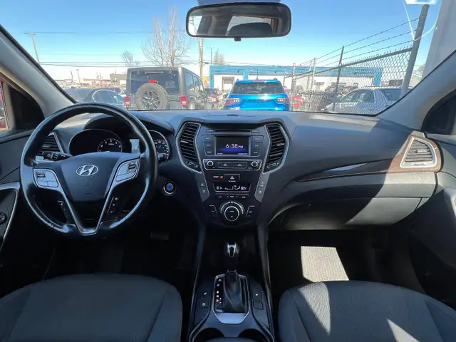 2018 Hyundai Santa Fe XL AWD Premium - 7 Seat Passenger - Photo 17