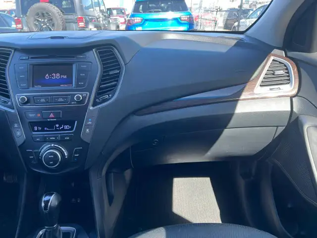 2018 Hyundai Santa Fe XL AWD Premium - 7 Seat Passenger - Photo 19