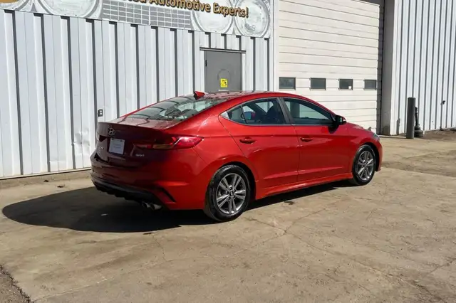 2017 Hyundai Elantra Sport - Photo 5