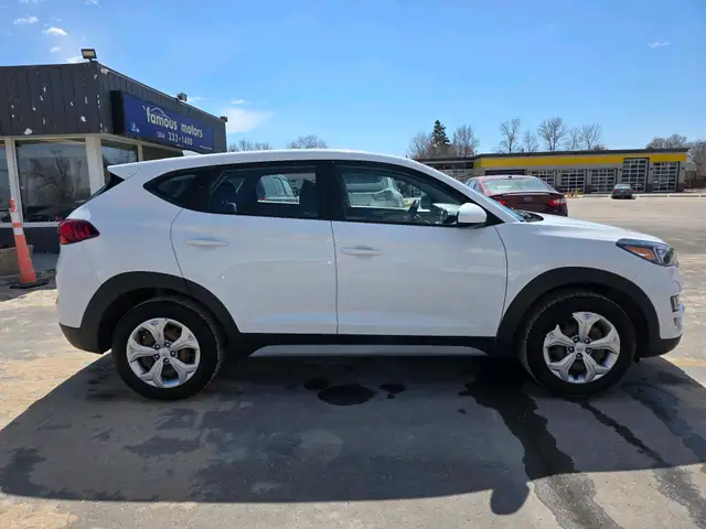 2019 Hyundai Tucson Essential FWD - Photo 8