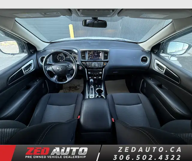 2019 Nissan Pathfinder SL V6 AWD | 7 Passenger | Heated Seats - Photo 14