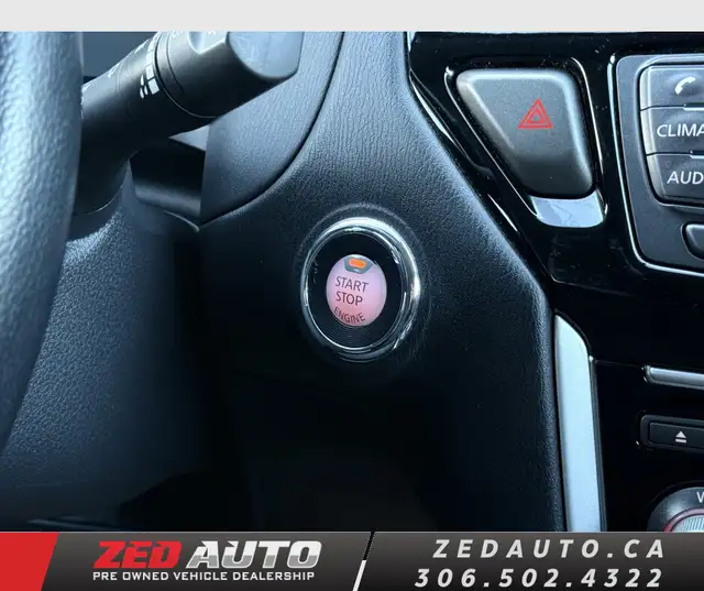 2019 Nissan Pathfinder SL V6 AWD | 7 Passenger | Heated Seats - Photo 21