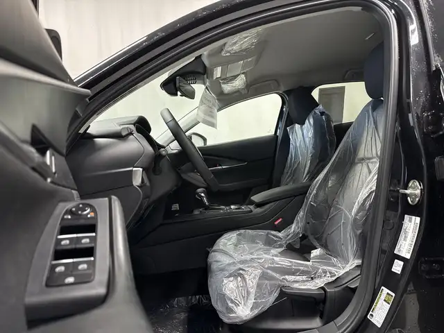 2026 Mazda CX-30 GS AWD - Photo 9