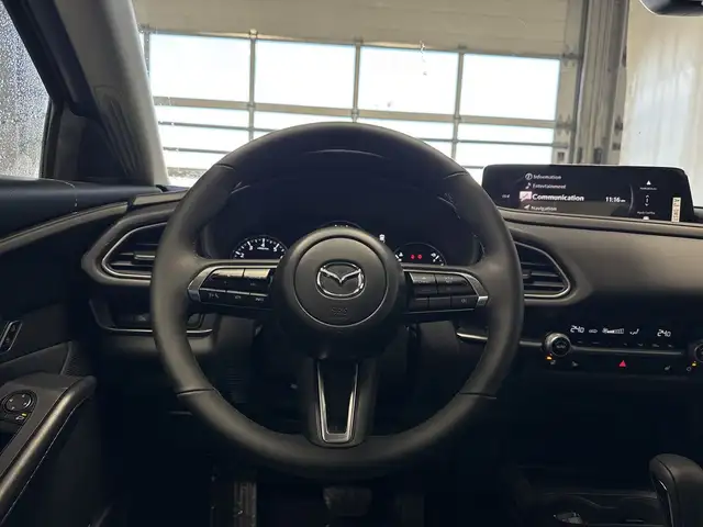 2026 Mazda CX-30 GS AWD - Photo 18