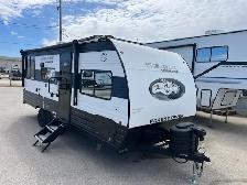 2026 Cherokee 20RDSE Couples