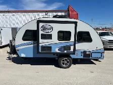 2018 R-Pod RP177 Couples Model - Photo 4