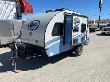 2018 R-Pod RP177 Couples Model - Photo 5