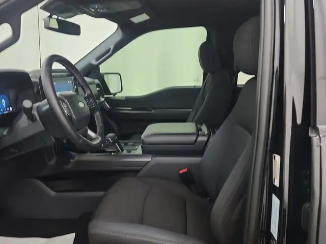 2024 Ford F-150 XLT 4WD 302A Black Edition Powerful 430HP Hybrid - Photo 6