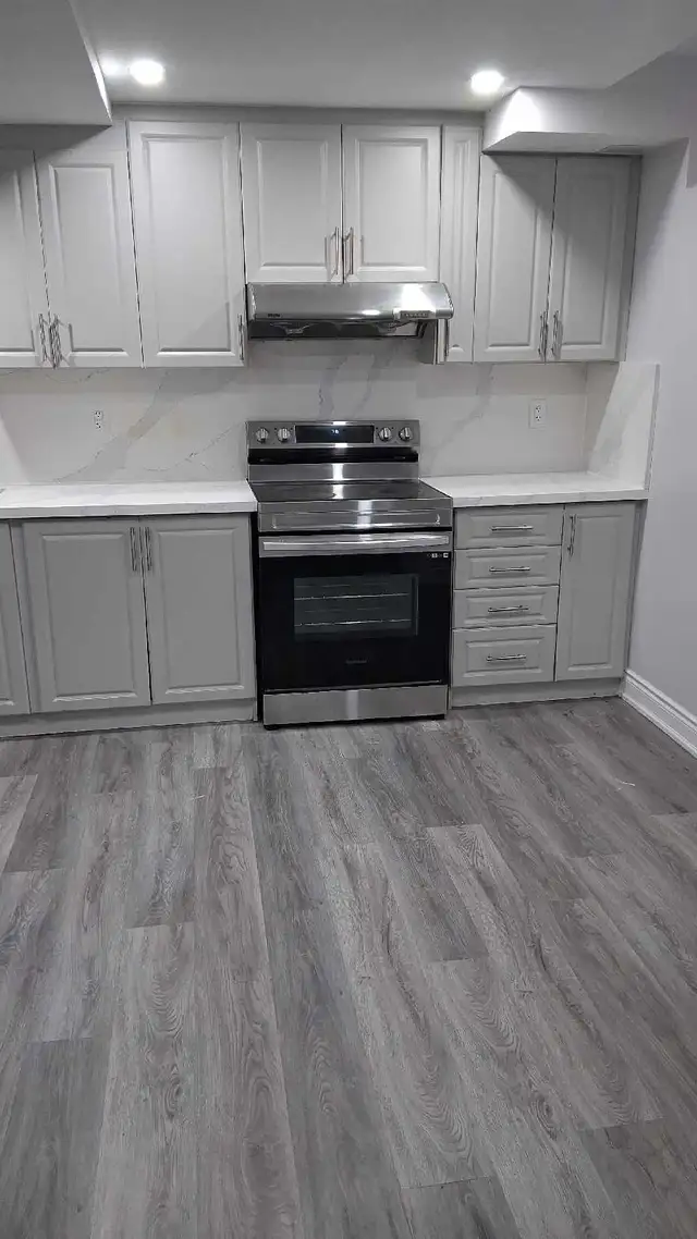 furnished room for rent Winston Churchill 403 QEW - Photo 5