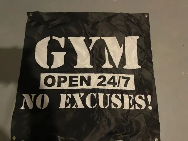 Drapeau gym home noir Drummondville