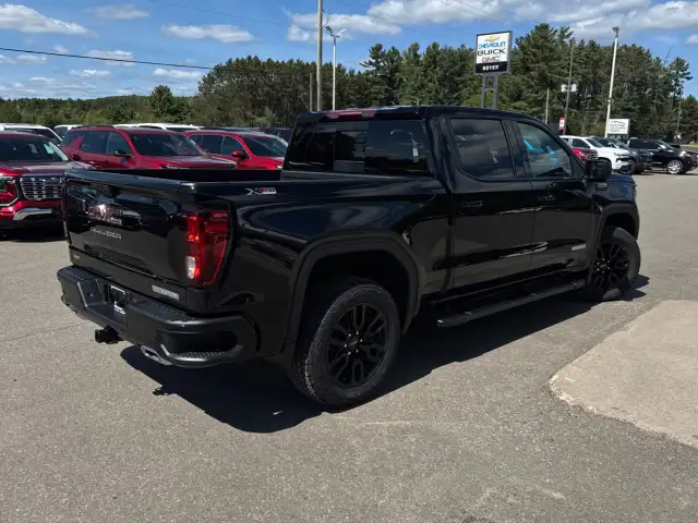 2026 GMC Sierra 1500 - Photo 5