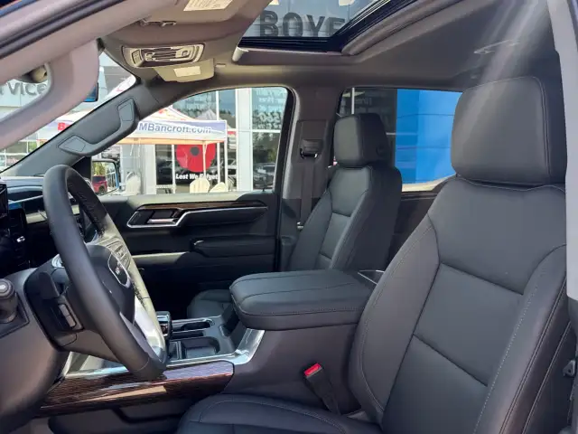 2026 GMC Sierra 1500 - Photo 13