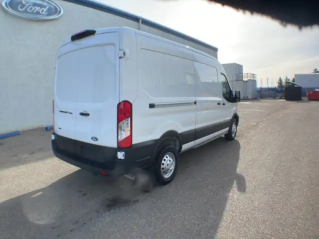 2026 Ford Transit Cargo Van Mr Cargo AWD 101A - Photo 5