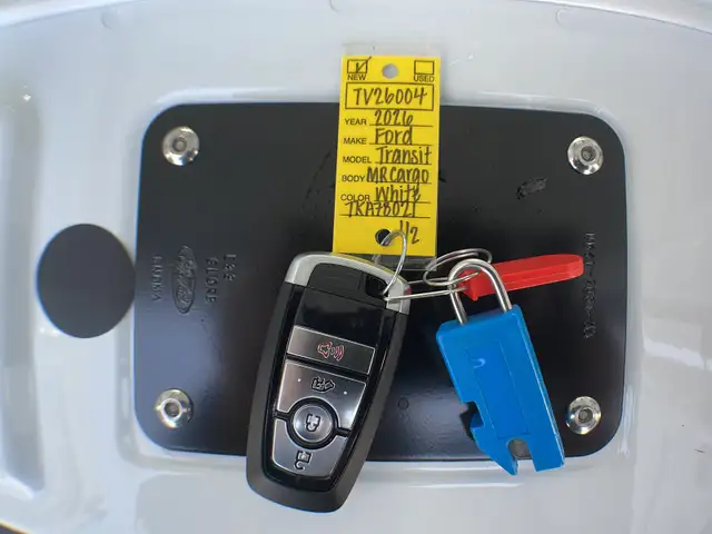 2026 Ford Transit Cargo Van Mr Cargo AWD 101A - Photo 26