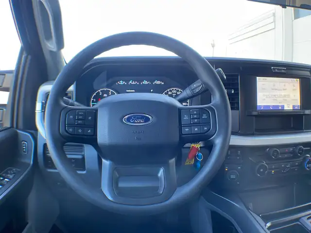 2026 Ford Super Duty F-450 Dually XLT FX4 673A - Photo 15