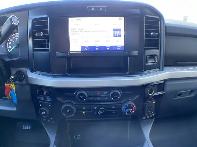 2026 Ford Super Duty F-450 Dually XLT FX4 673A - Photo 17