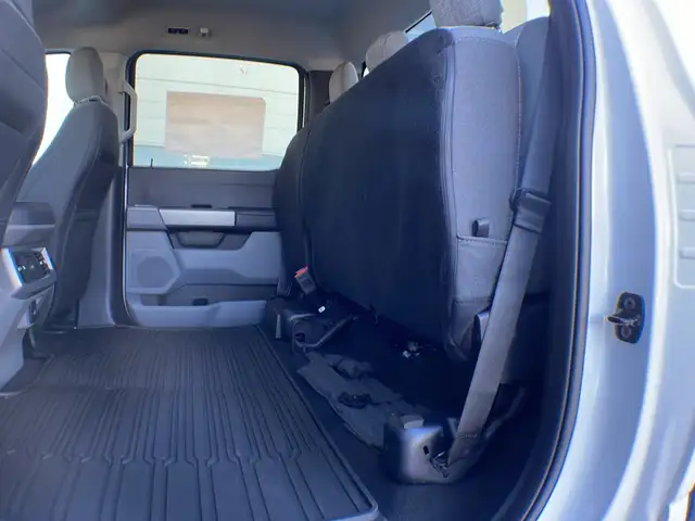 2026 Ford Super Duty F-450 Dually XLT FX4 673A - Photo 24