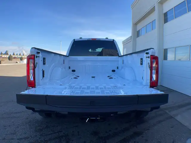 2026 Ford Super Duty F-450 Dually XLT FX4 673A - Photo 26