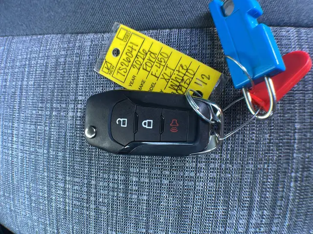 2026 Ford Super Duty F-450 Dually XLT FX4 673A - Photo 27