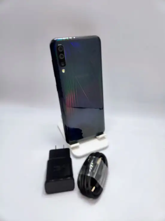 Samsung Galaxy A50 64gb Black 3 Months Warranty W/Charger