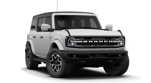 2026 Ford Bronco Outer Banks® 314A - Photo 4