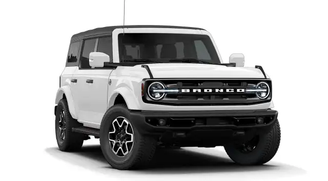2026 Ford Bronco Outer Banks® 314A - Photo 4