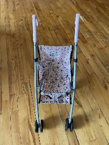 Carrosse pour poupée comme neuf Drummondville