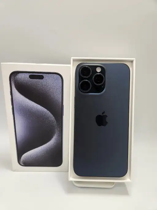 iPhone 15ProMax 256gb 85% bh 3 Months Warranty W/Charger - Photo 2