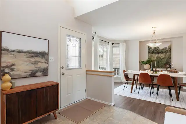 110 Darbrett Bay For Sale - Photo 3