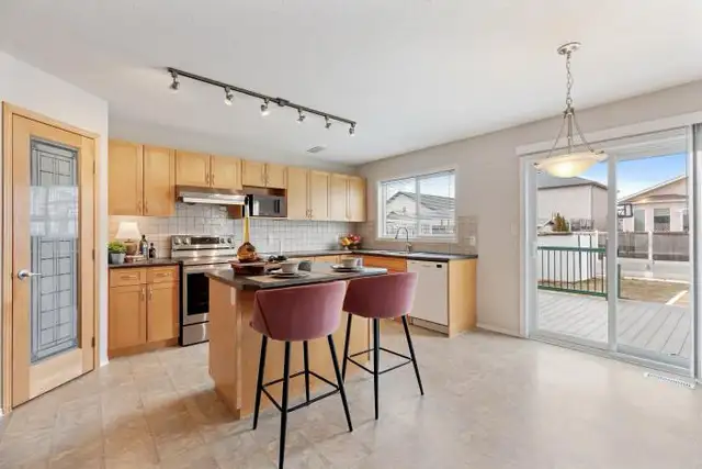 110 Darbrett Bay For Sale - Photo 5