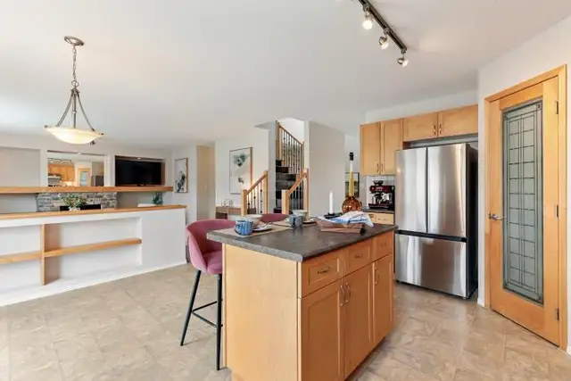 110 Darbrett Bay For Sale - Photo 6