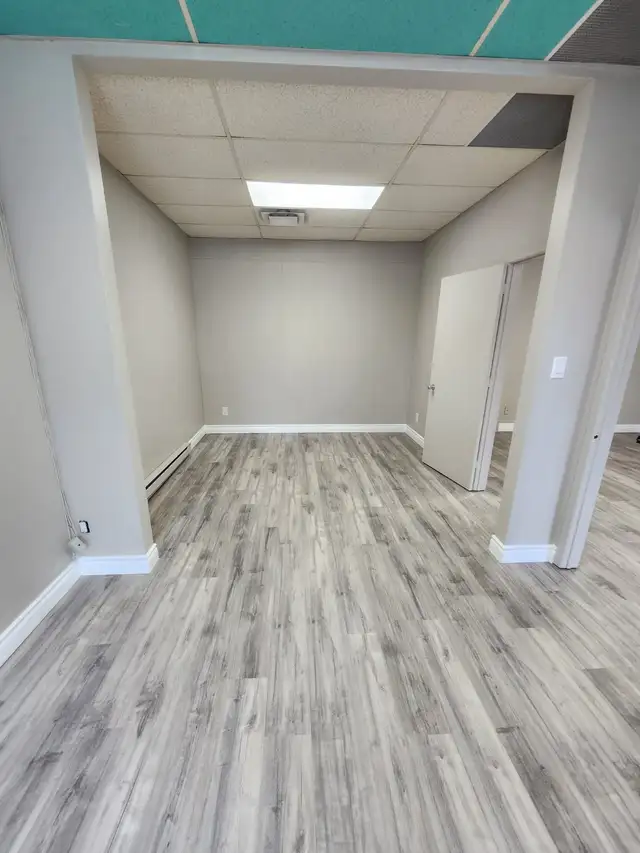 Unit 5/ 8/ 16 - Warehouse   Office for Rent Mississauga - Photo 4