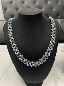 Cuban Chain – Only $20! Stylish & Affordable