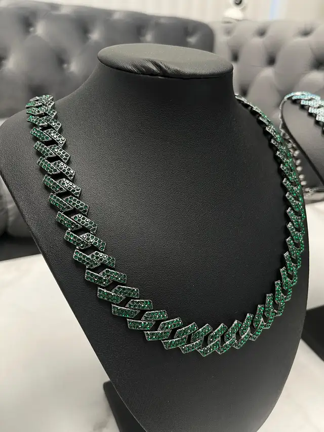 Cuban Chain – Only $20! Stylish & Affordable - Photo 2