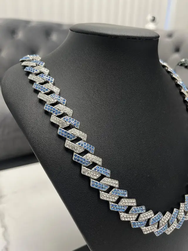 Cuban Chain – Only $20! Stylish & Affordable - Photo 3