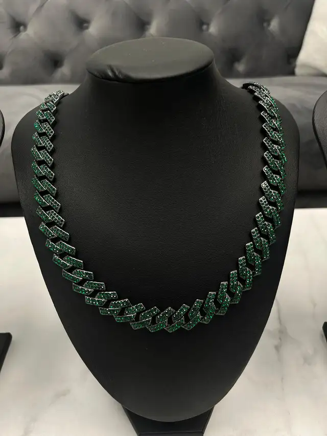 Cuban Chain – Only $20! Stylish & Affordable - Photo 4