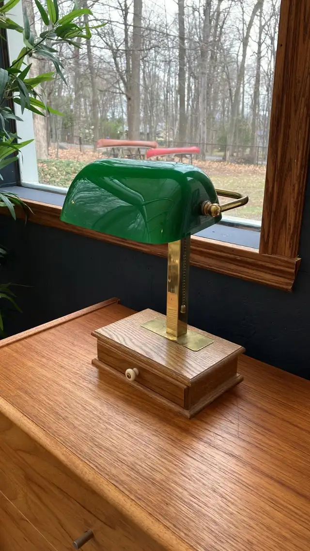 Mid century. Lampe de banquier / TEAK TECK. Crédence, buffet, co - Photo 2