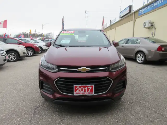 2017 Chevrolet Trax LS - Photo 3