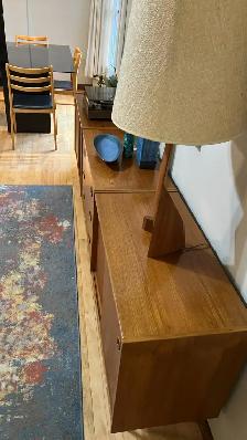 Mid century. TEAK TECK. Modulaire. Crédence, buffet, bahut disqu